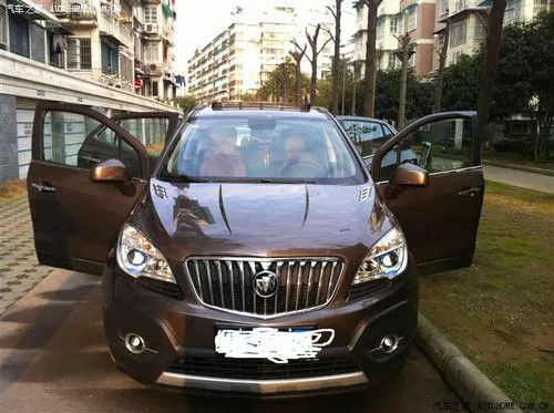 Perpaduan warna yang sangat baik CAM Amber Gold Automotive Refinish Paint untuk Nissan