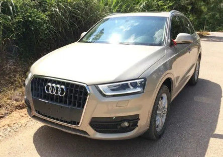 Cat mobil campuran siap tahan lama untuk Audi LSIU Platinum Beige Model oleh Meklon